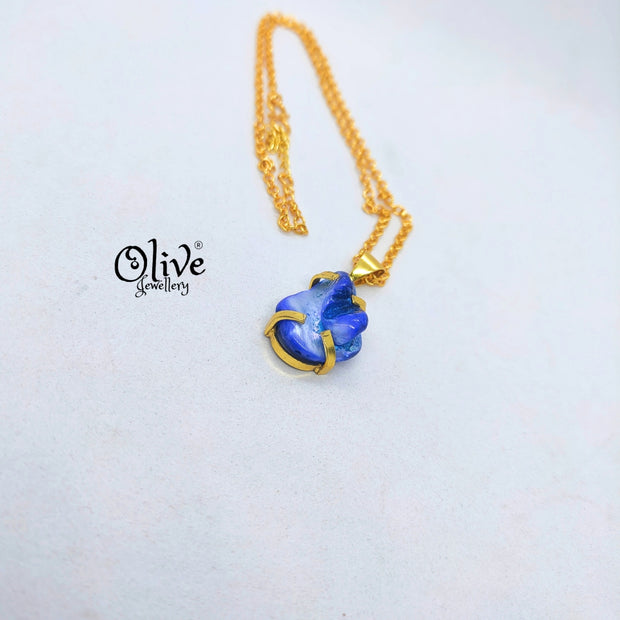 Golden Brass Collection Pendent - 18