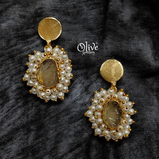 Golden Brass Earrings - 144