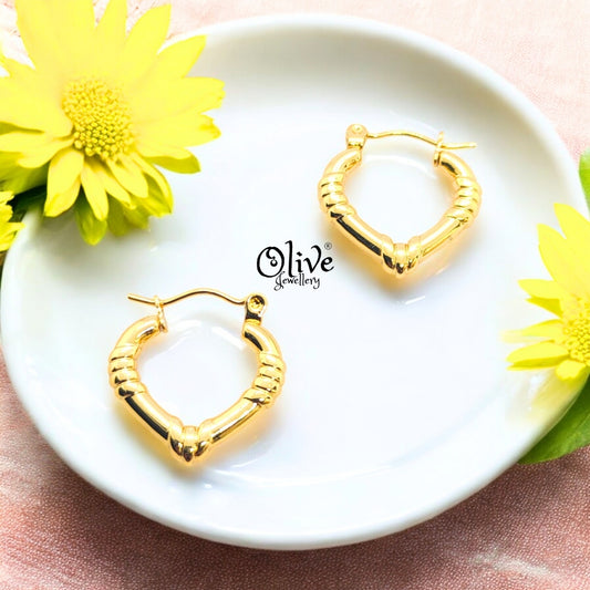 Golden Hoops Earrings - 18