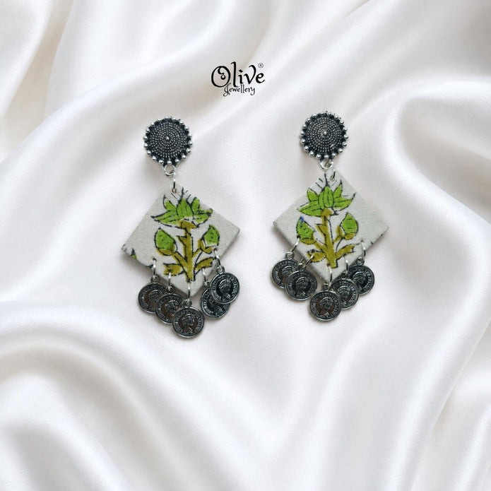 Handmade Kalamkari Earrings -064
