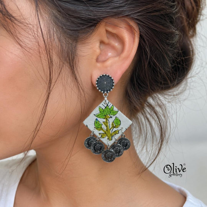 Handmade Kalamkari Earrings -064