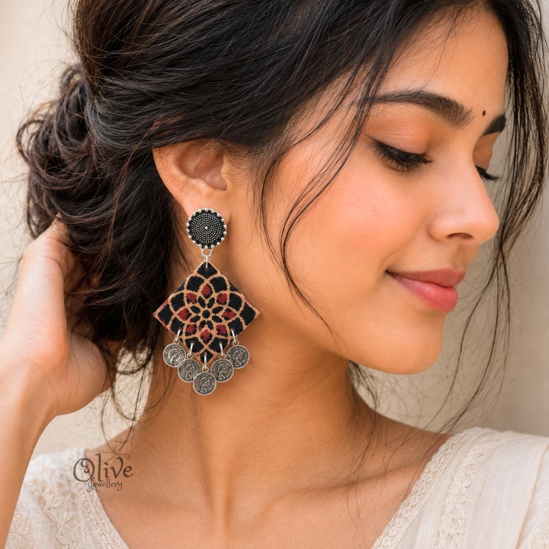 Handmade Kalamkari Earrings -085