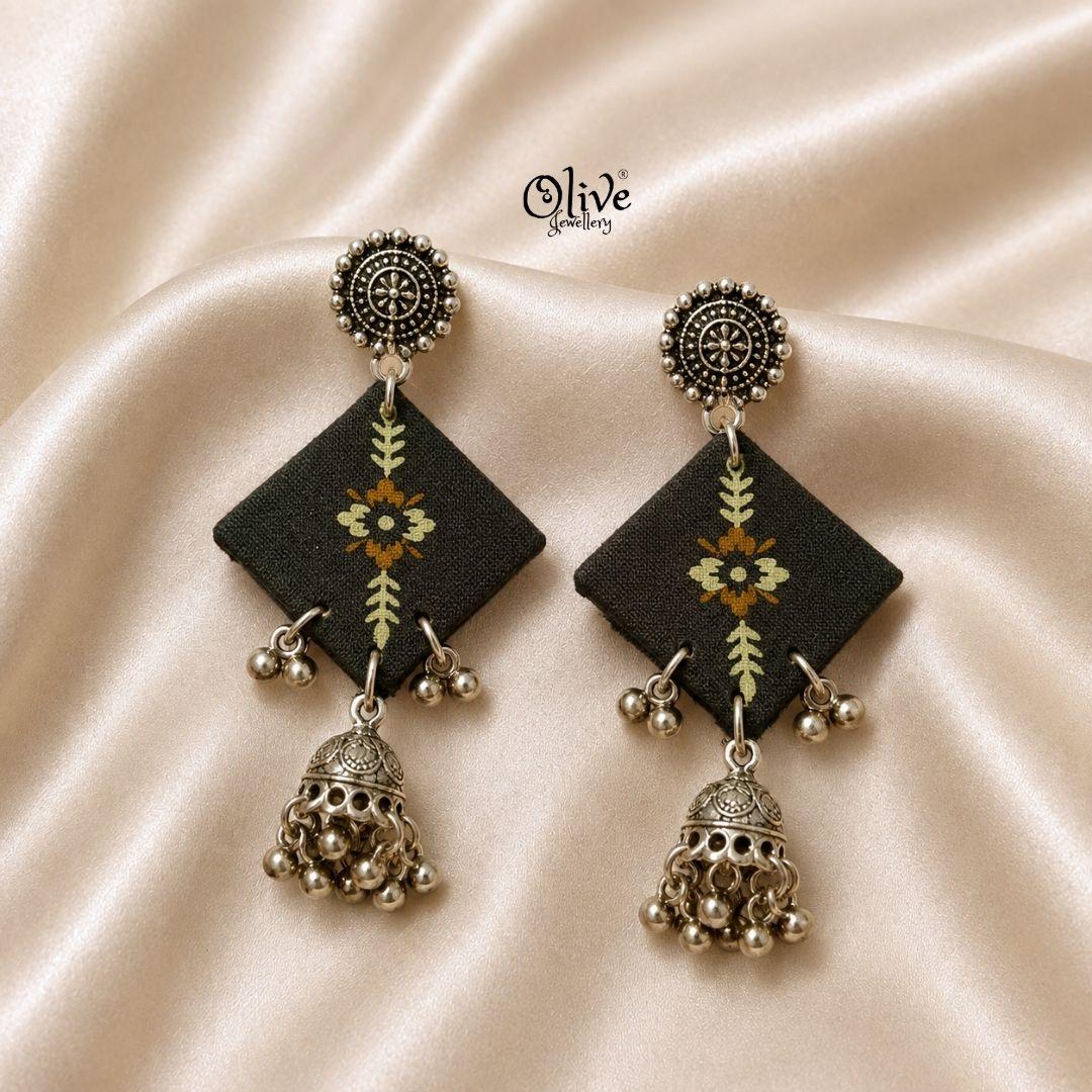 Handmade Kalamkari Earrings -107