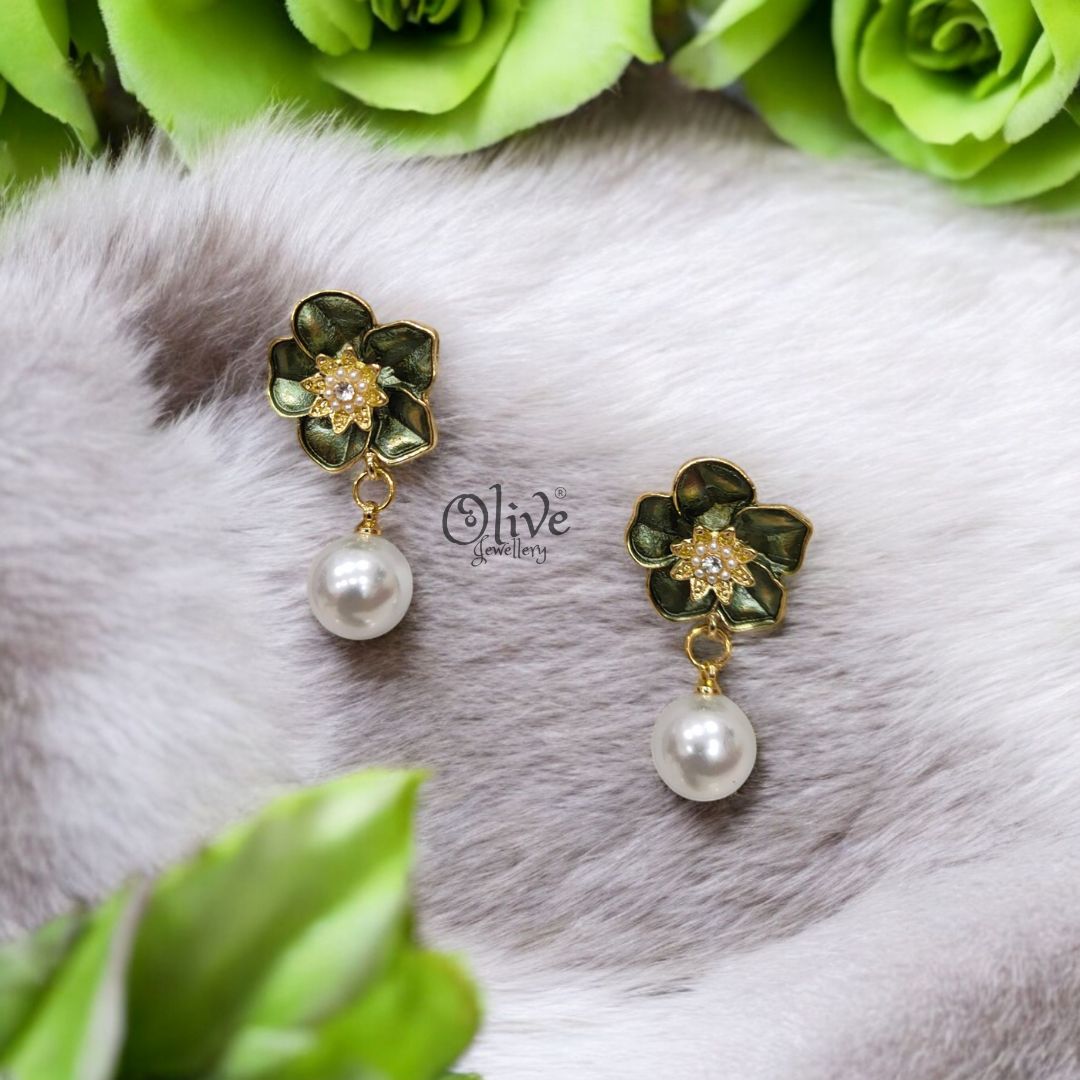 The Enamel Roses