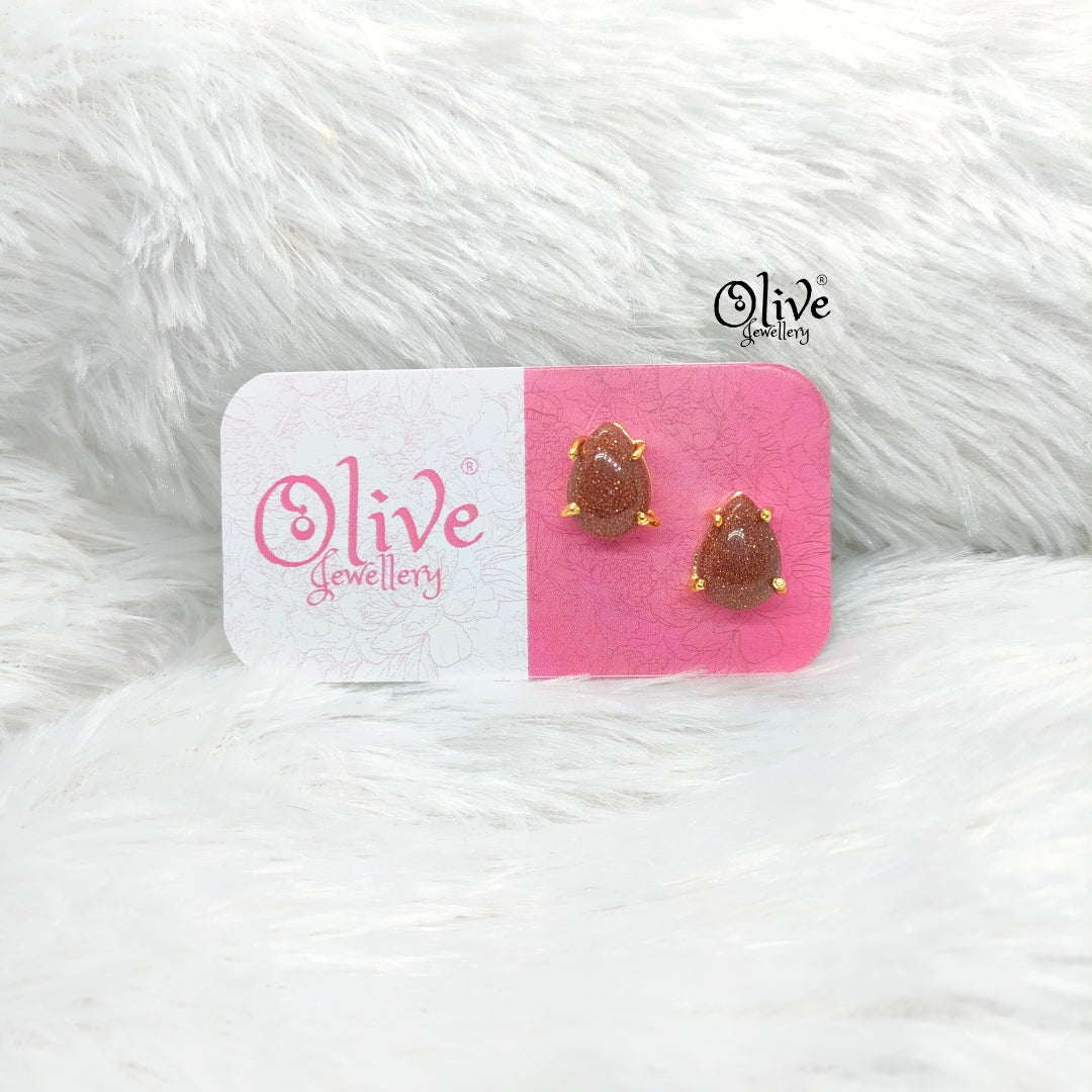 Gem Stone Studs-Claw Fitting-Full Finished-Drop Shape