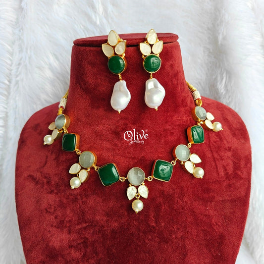 Natural Stone Neckset - 58