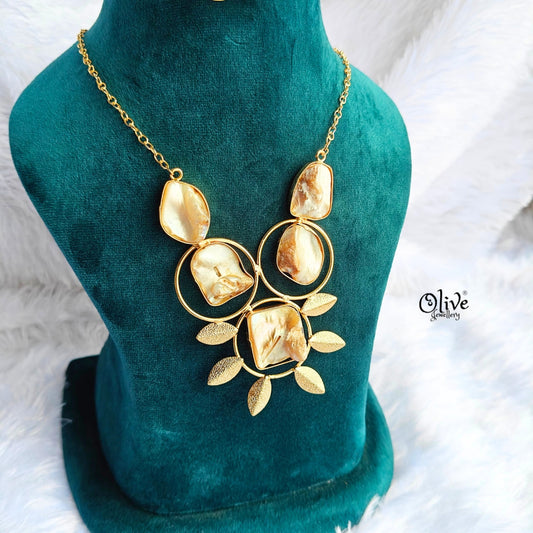 MOP Pendent