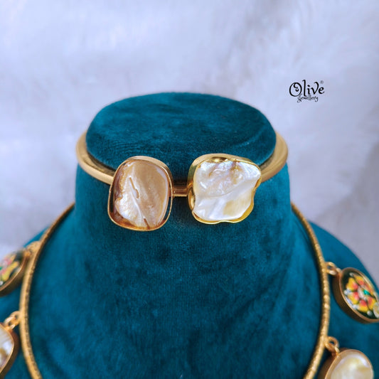 Tanjore Monalisa and MOP Hasli