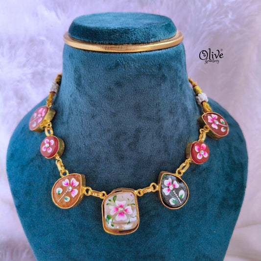 Tanjor Natural Stone  Choker