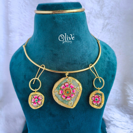 Tanjore Nacklace