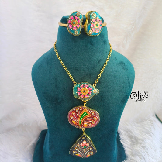 Tanjor Pendent - 181
