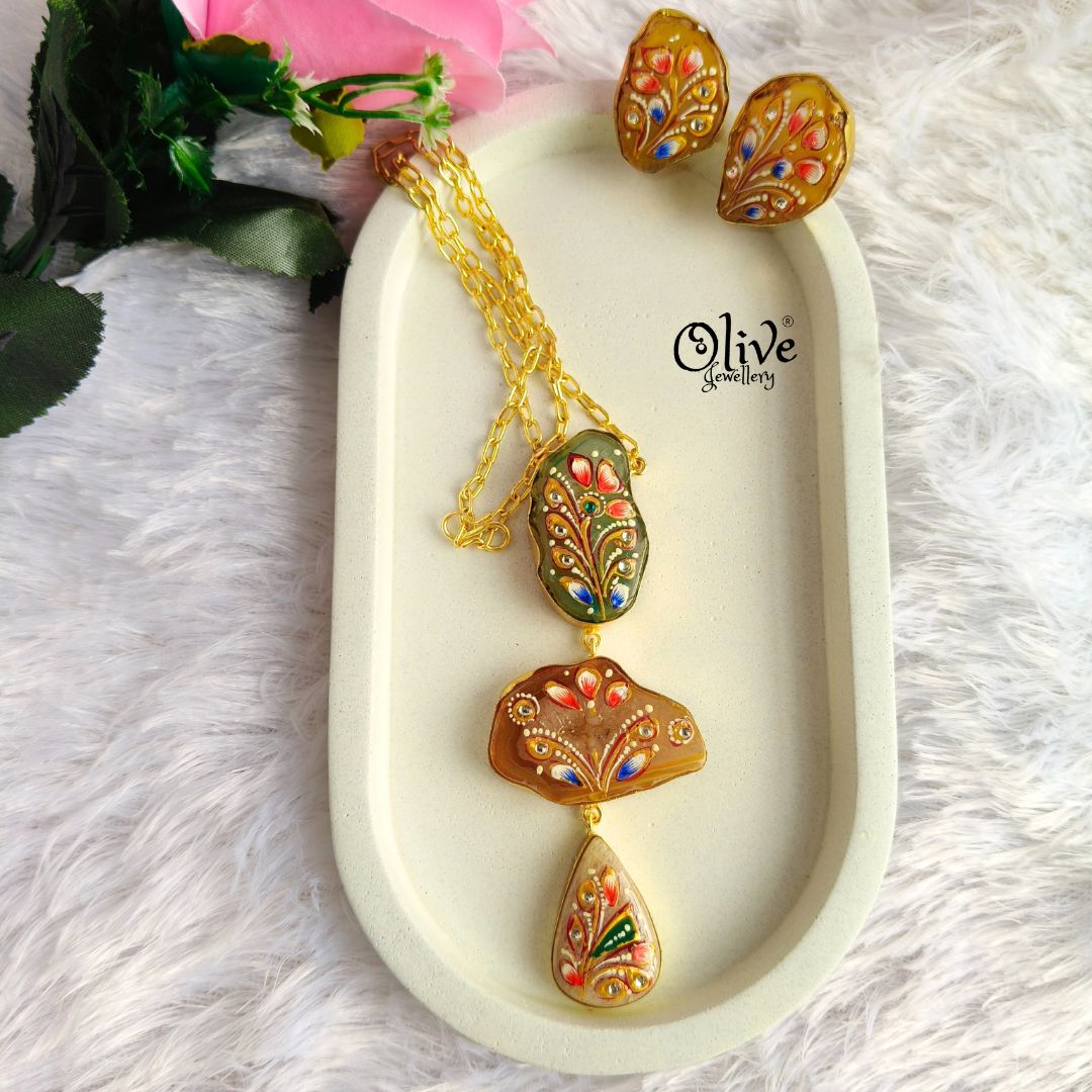 Tanjor Pendent - 187