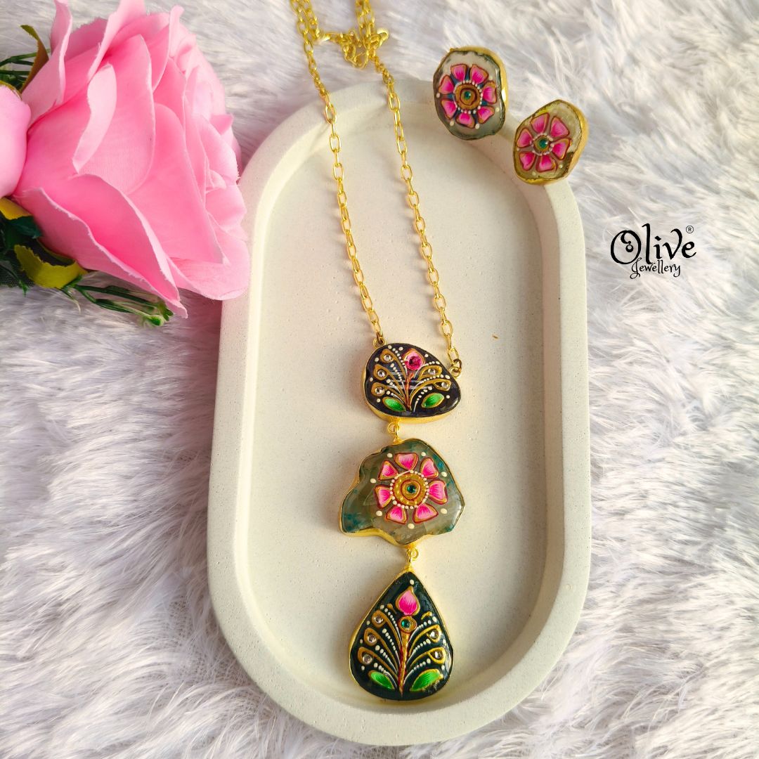 Tanjor Pendent - 189