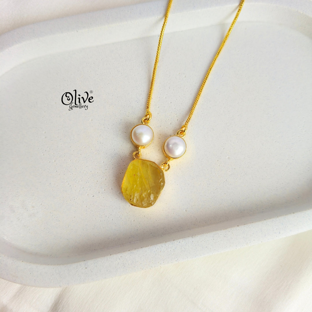 Gem Stone Collection Pendent - Collet Fitting - Rough Shape - 2 Pearls