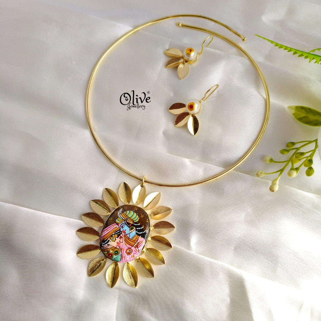 Natural Stone Tanjor Painting Hasli