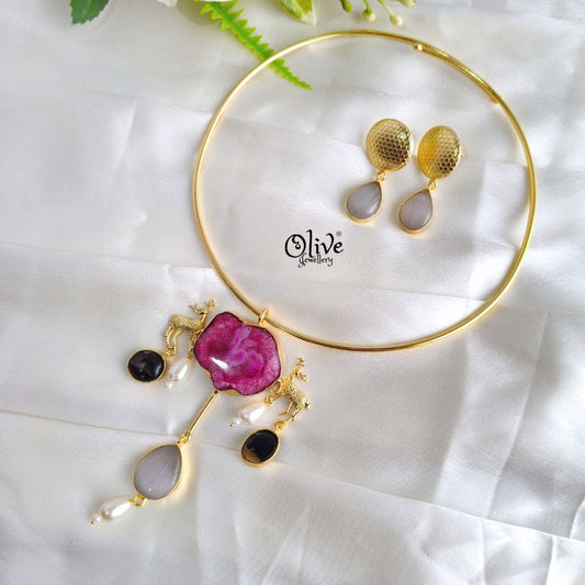 MOP Deer Pendent -310