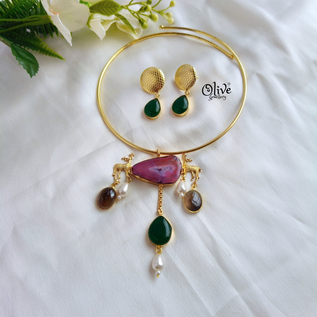 MOP Deer Pendent -316