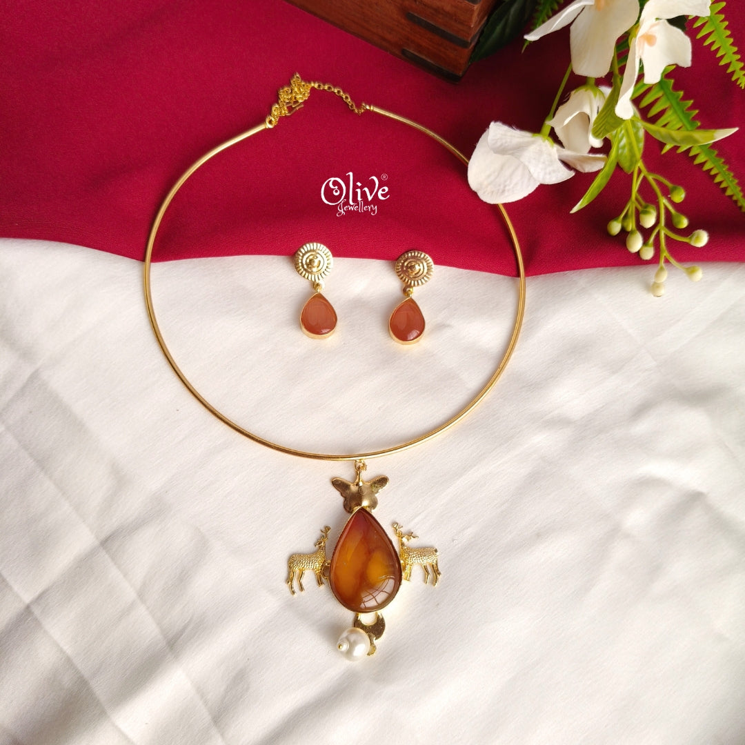 Natural Stone  Hasli