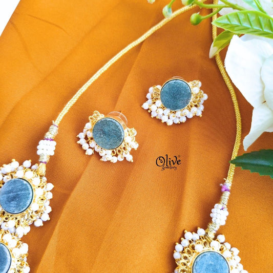 Natural stone Choker