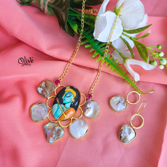 MOP  Pendent With Tanjore Painting