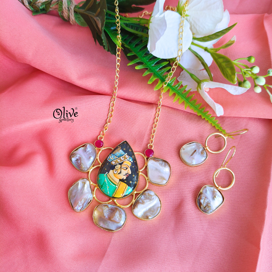 MOP  Pendent With Tanjore Painting