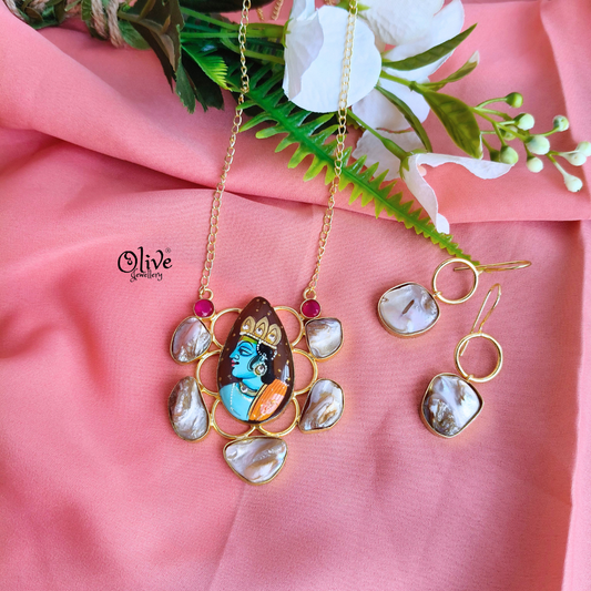 MOP  Pendent With Tanjore Painting