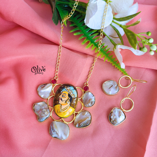 MOP  Pendent With Tanjore Painting