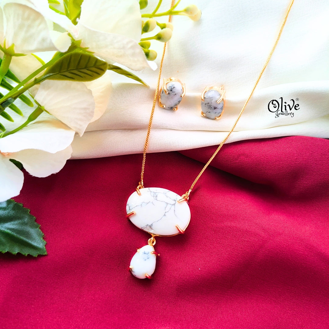 Natural  Stone Pendent Set - Claw Fitting - Howlite Stone Combo Set