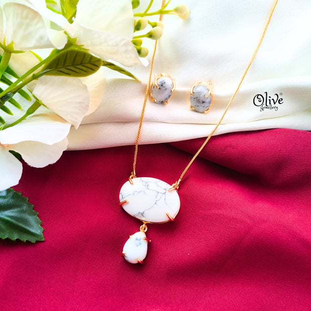 Natural  Stone Pendent Set - Claw Fitting - Howlite Stone Combo Set