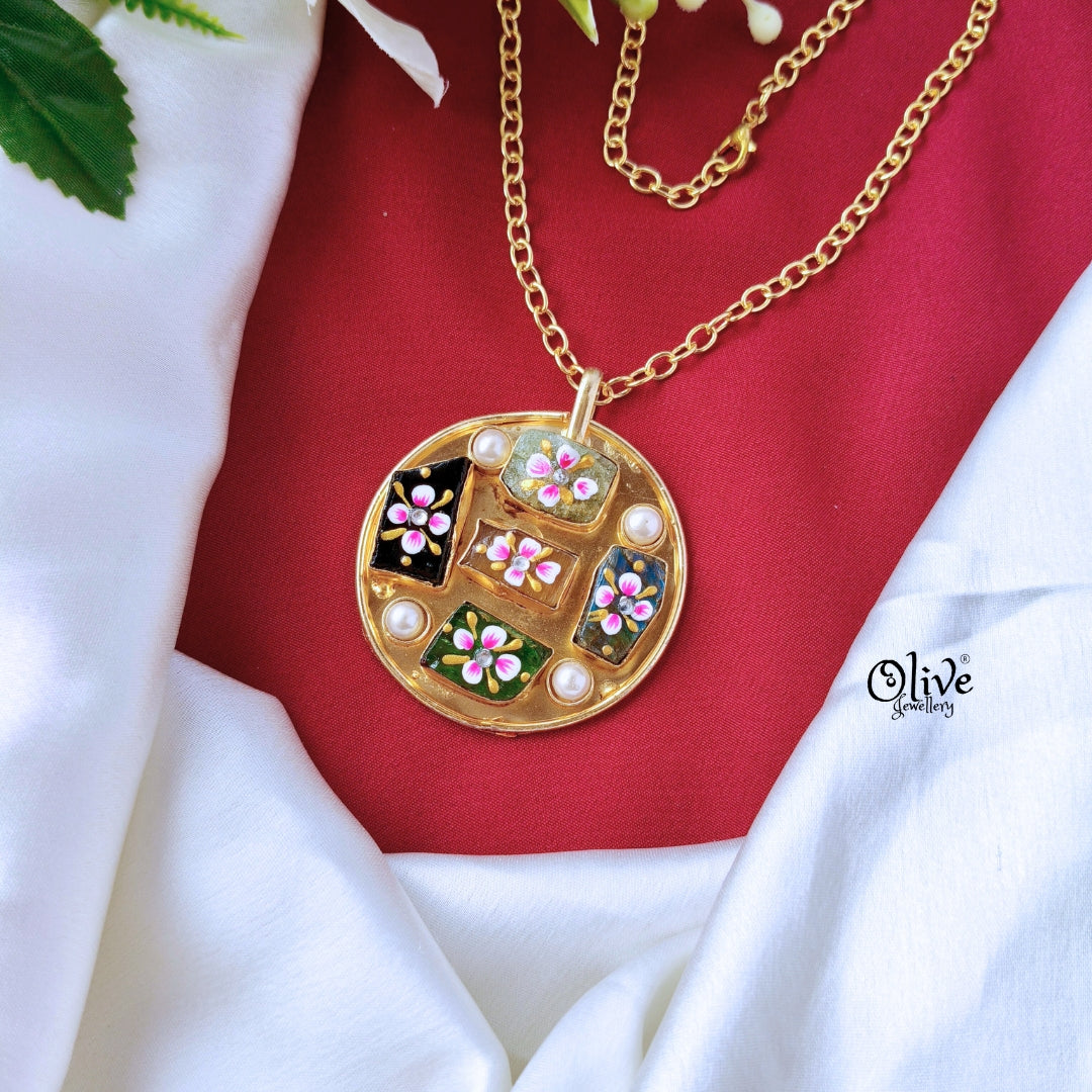 Natural Stone With Tanjore Pendant-487