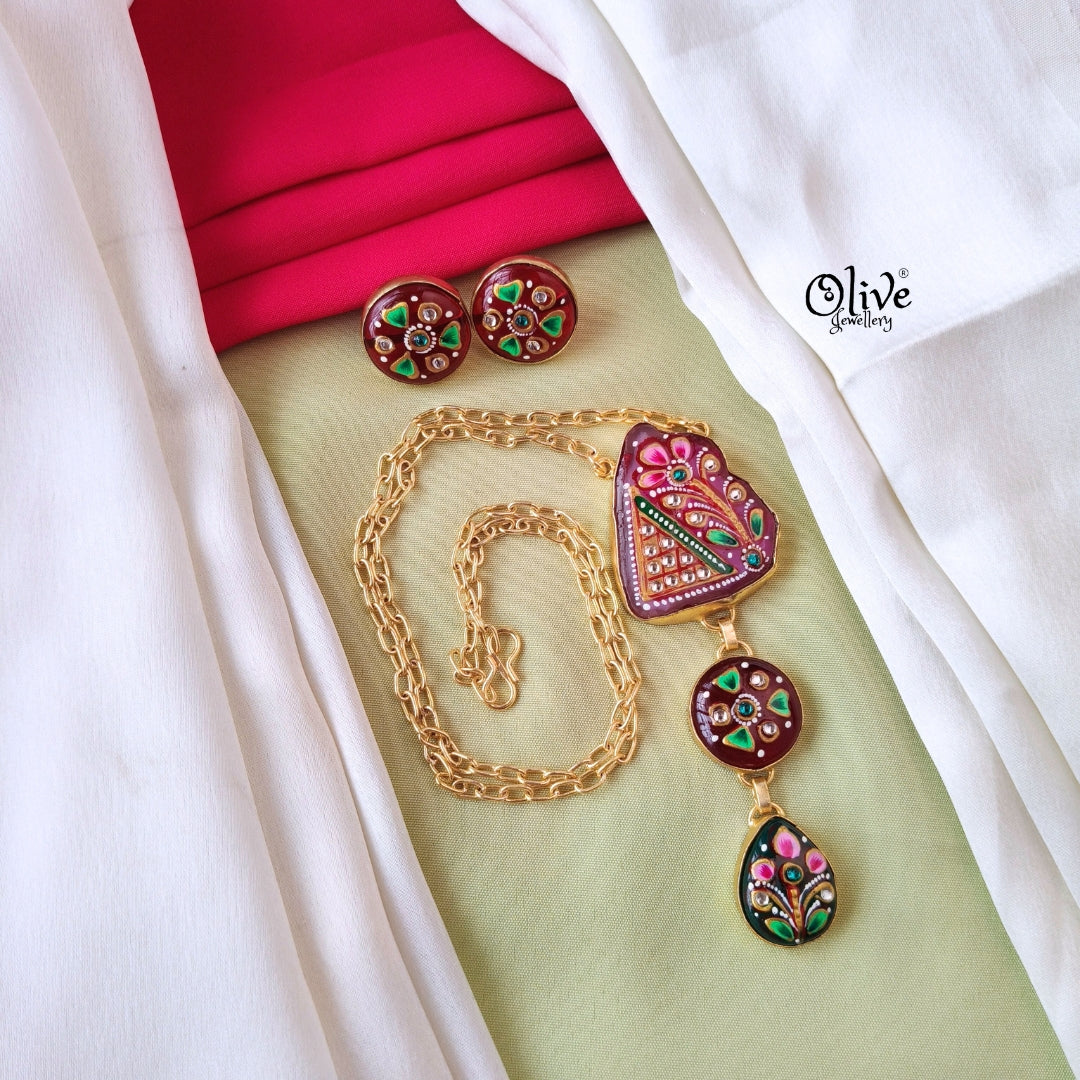 Tanjore Three Step Pendant Set - 653