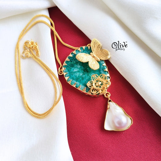 Natural Stone Butterfly Pendent-693