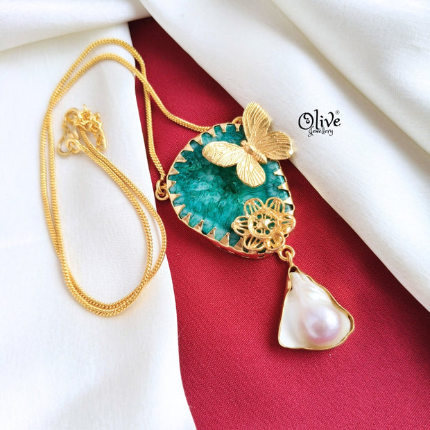Natural Stone Butterfly Pendent-693