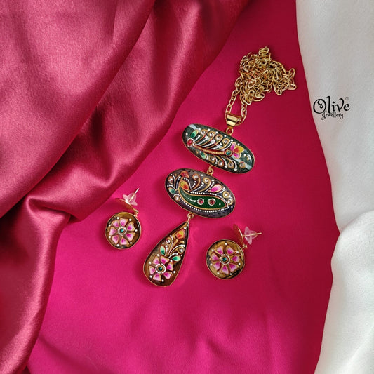 Tanjore Three Step Pendant Set - 802