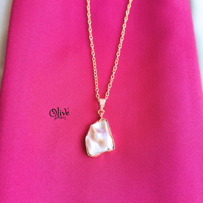 Burak Pearl chain-970