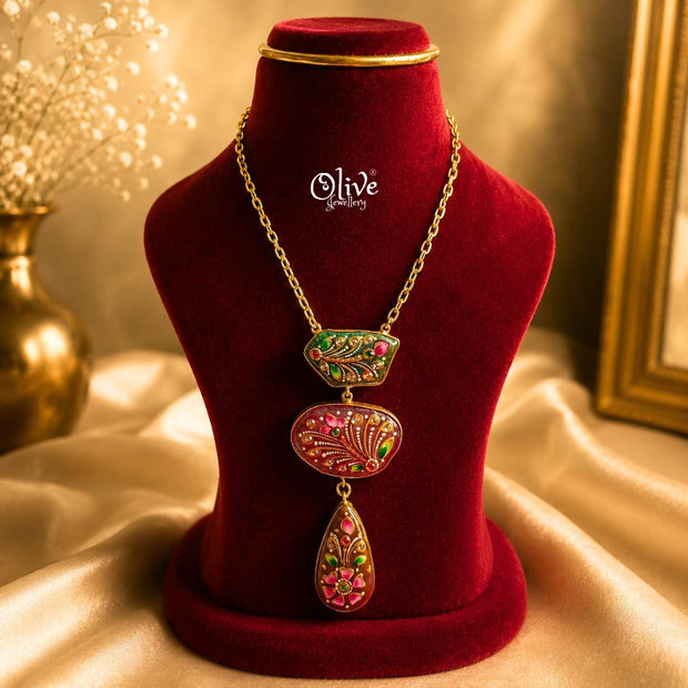 Tanjore Three Step Pendant Set -1185