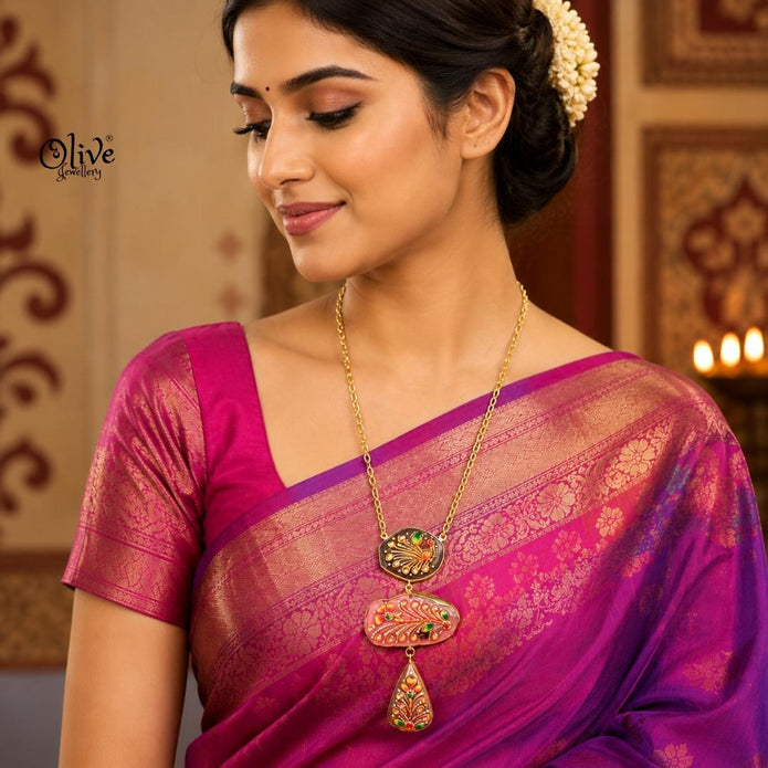 Tanjore Three Step Pendant Set -1189