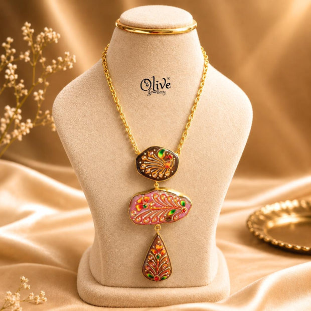 Tanjore Three Step Pendant Set -1189