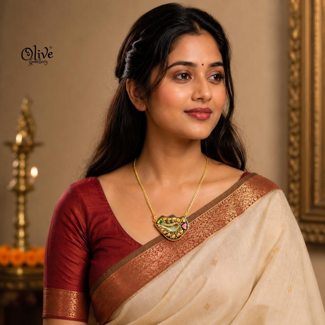 Natural Stone Tanjore Pendant-1191