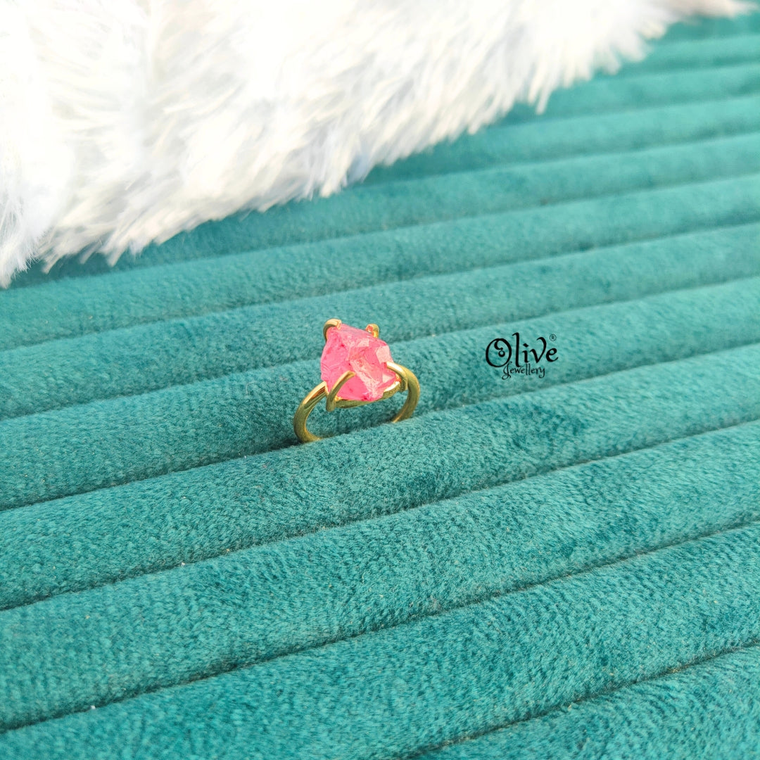 Colour Crystals Finger Rings - Claw Fitting - Rough Shape