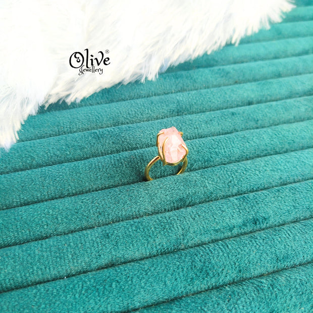 Colour Crystals Finger Rings - Claw Fitting - Rough Shape
