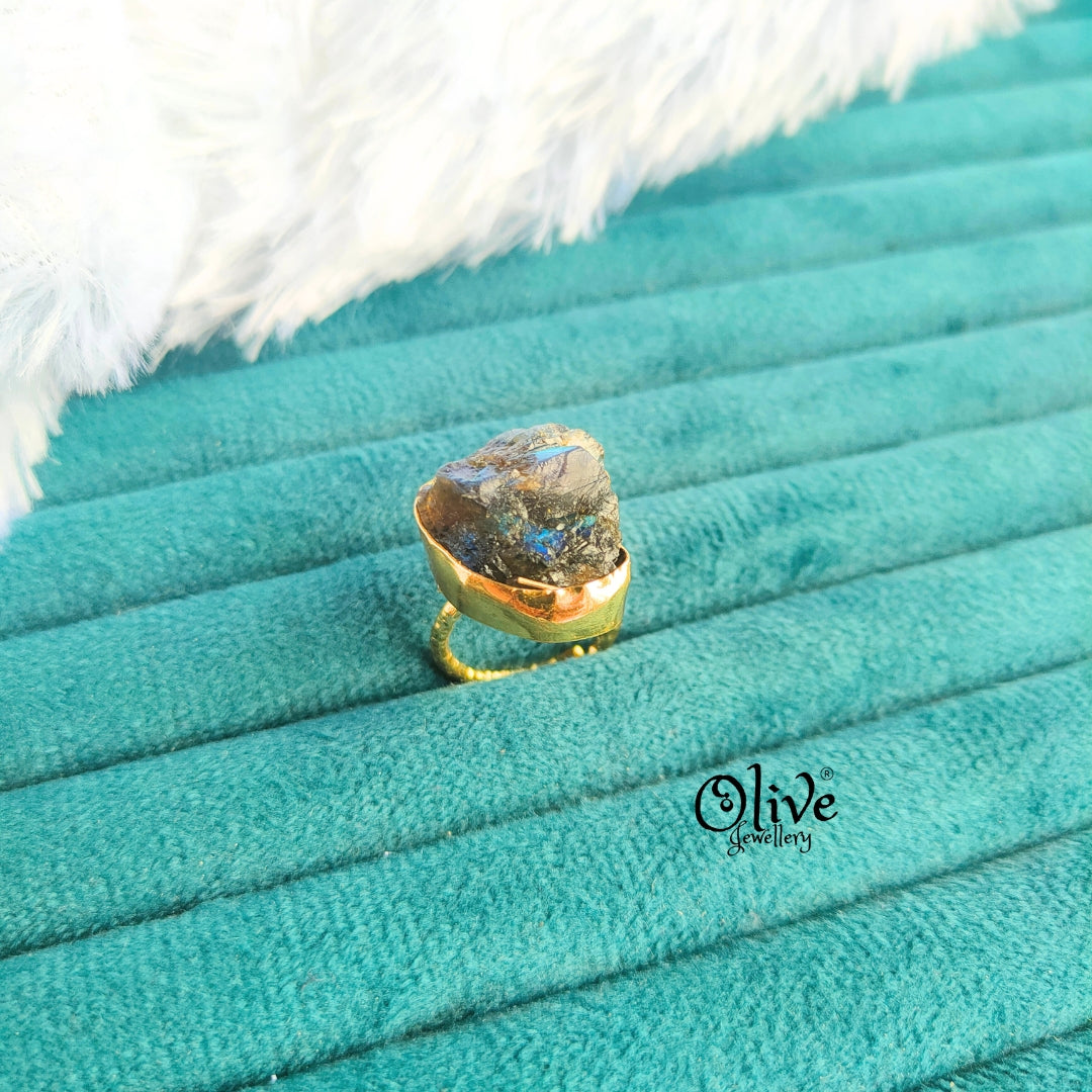 Natural Stone Finger Rings - Collet Fitting - Rough Shape