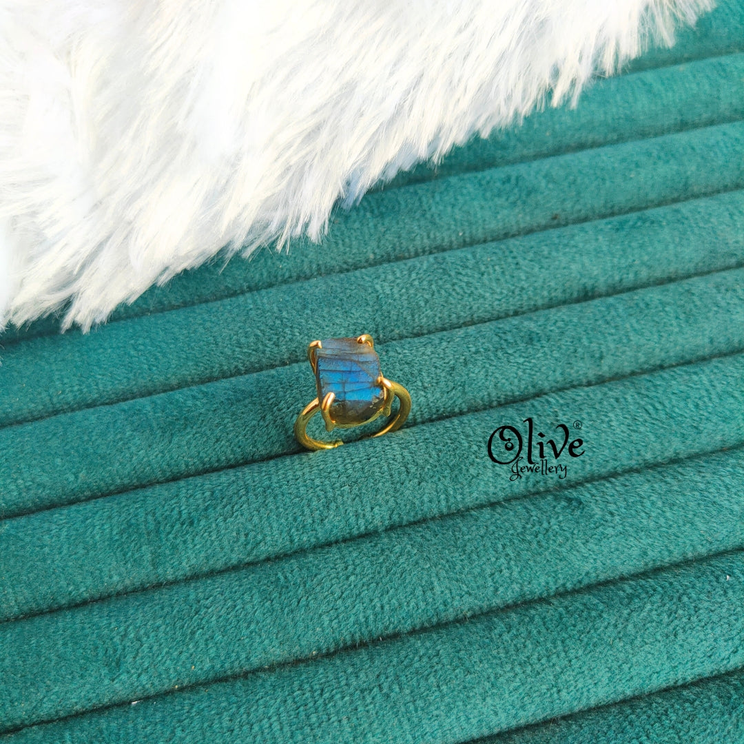 Natural Stone Finger Rings - Claw Fitting - Rough Shape - Single Stone