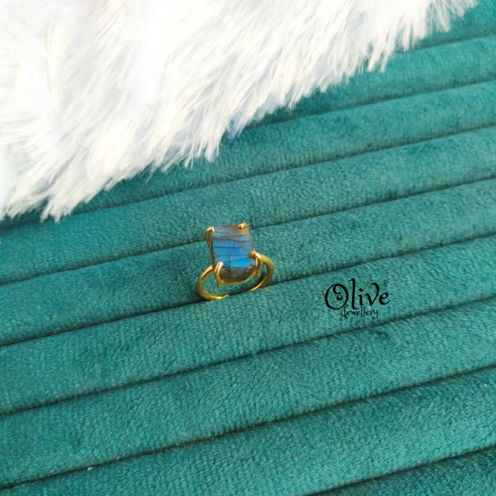Natural Stone Finger Rings - Claw Fitting - Rough Shape - Single Stone