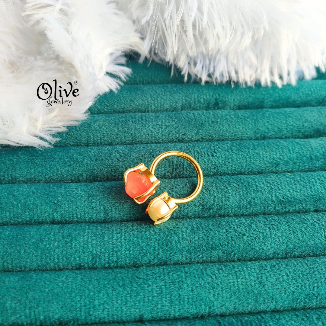 Natural Stone Finger Rings - Claw Fitting - Stone With Pearl