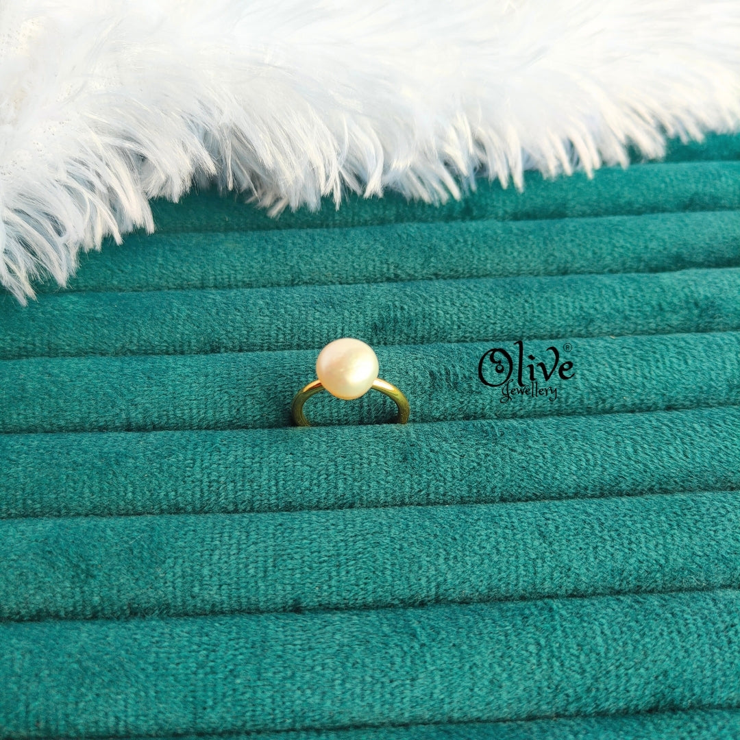 Fresh Water Pearl Finger Ring - No Fitting