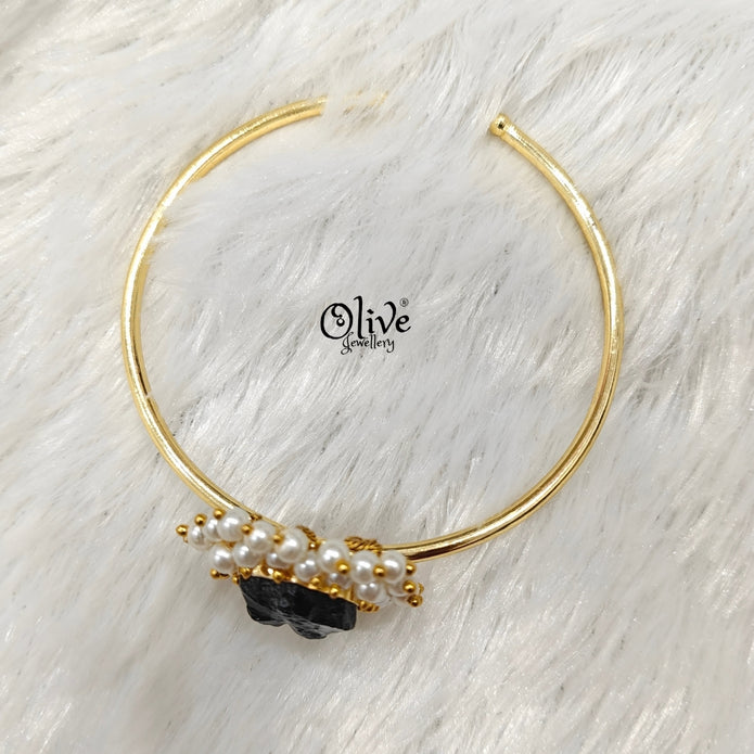 Natural Stones Kada - Collet Fitting - Rough Shape and Pearls