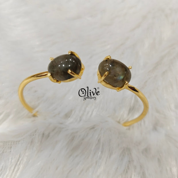 Natural Stones Kada - Claw Fitting - Finished Shape