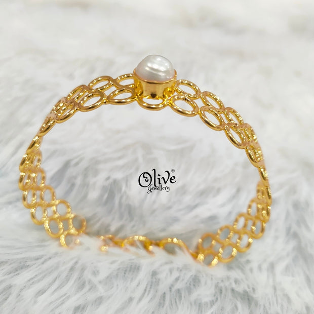 Fresh Water Pearl - Collet Fitting - Big Kada - Single Pearl