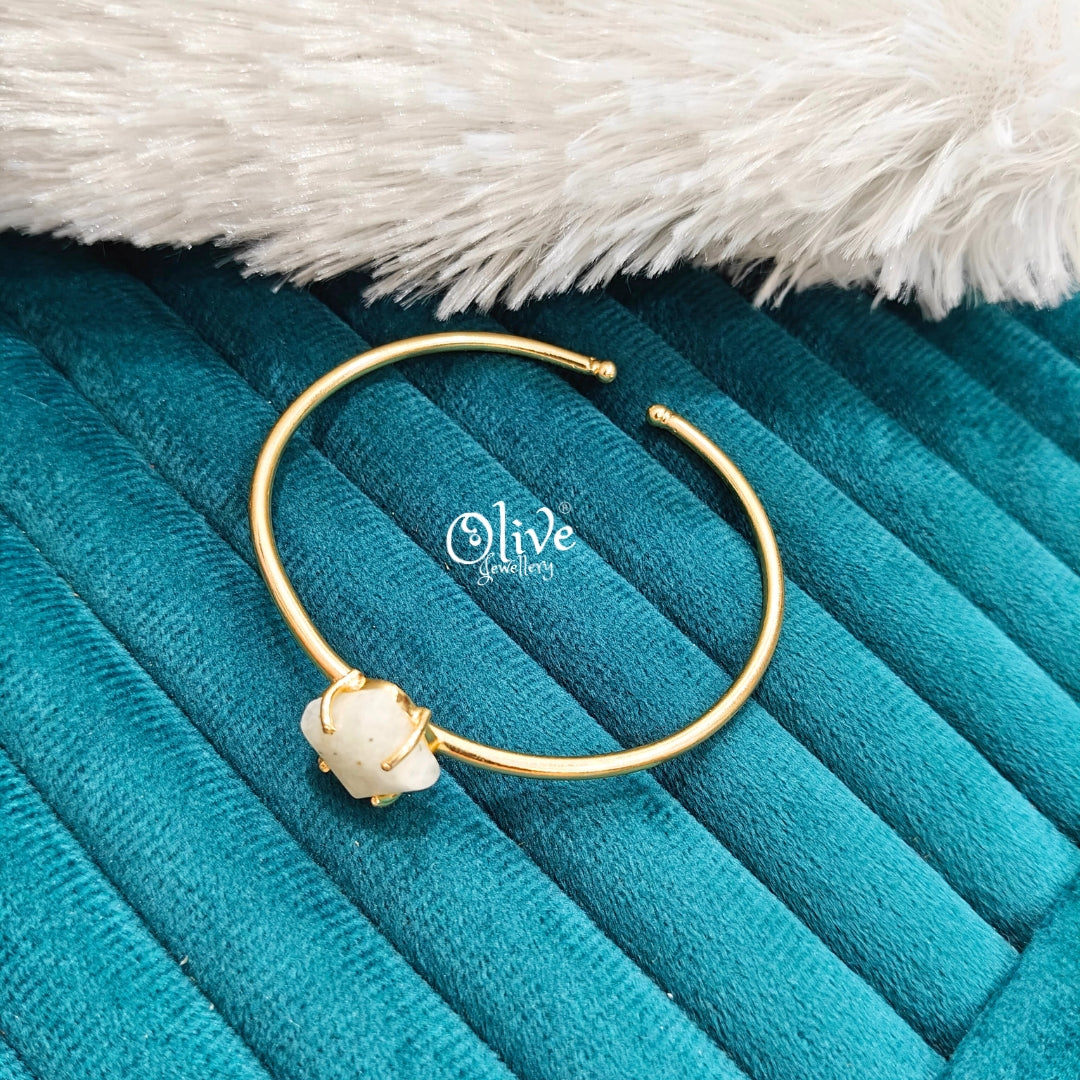 Natural Stone Kada - Claw Fitting - Full Finished - Square Shape